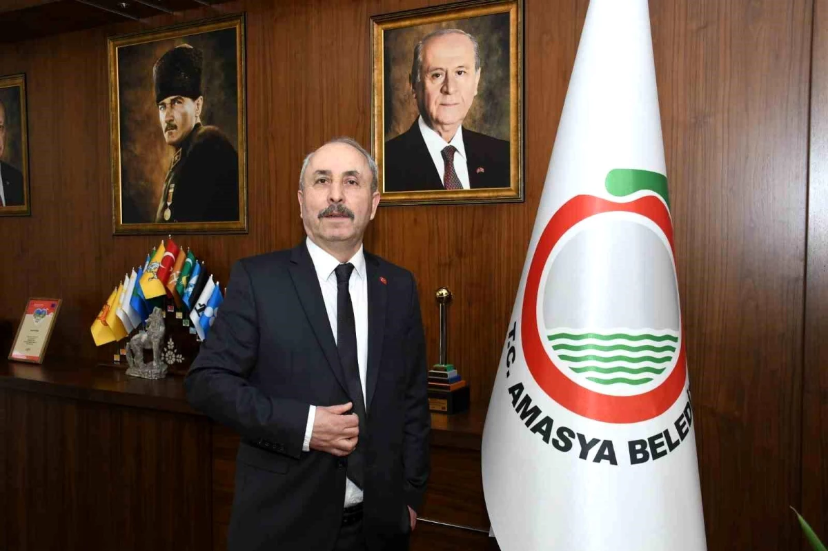 Amasya Belediye Başkanı Dr. Bayram Çelik\'ten yeni yıl mesajı