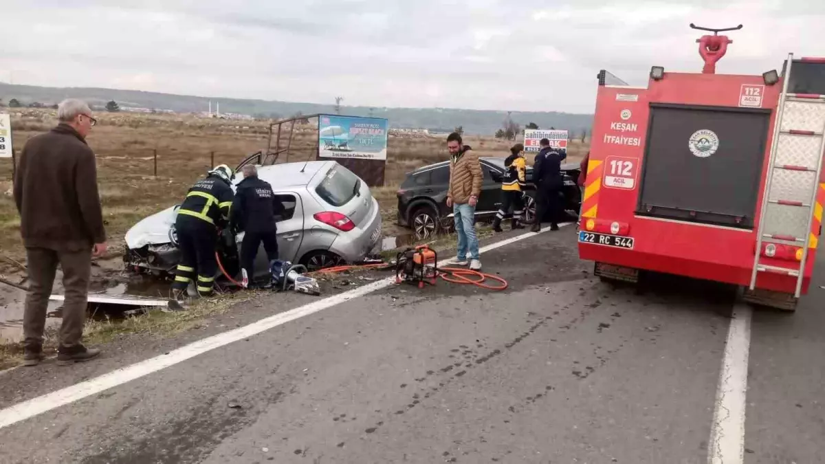 Edirne\'de trafik kazasında 2 kişi hayatını kaybetti