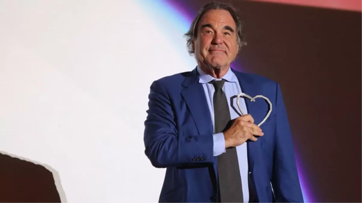 Gazze\'de katliam yapan İsrail\'e ünlü yönetmen Oliver Stone\'dan sert tepki: Hayatımda böyle bir katliam görmedim