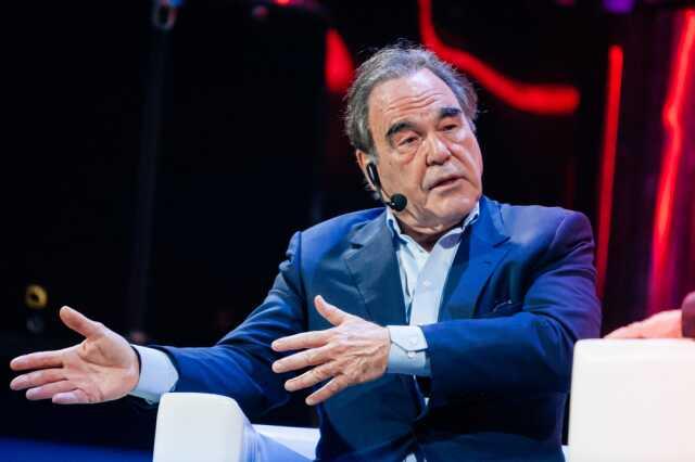 İsrail'in katliamına tepki gösteren ünlü yönetmen Oliver Stone: Hayatımda böyle bir katliam görmedim