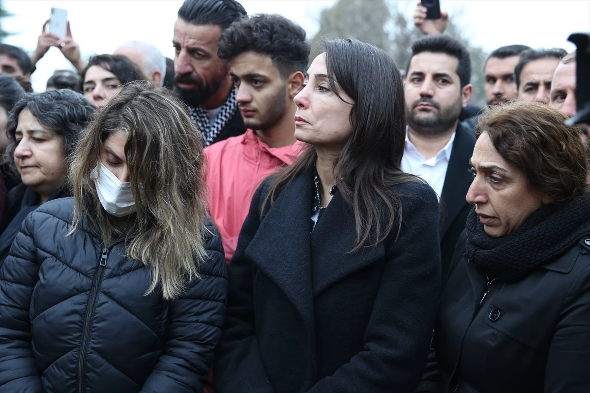 Eski HDP Eş Genel Başkanı Selahattin Demirtaş\'ın babası Tahir Demirtaş\'ın cenazesi toprağa verildi