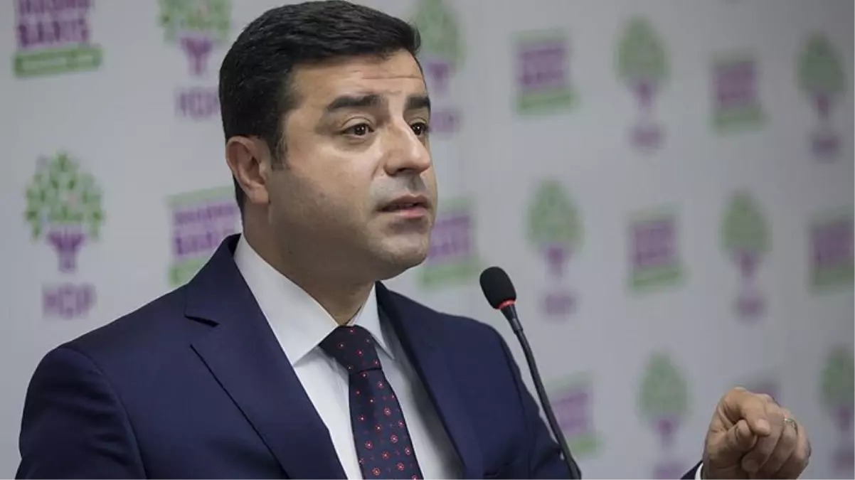 Selahattin Demirtaş, babasının ölümüyle ilgili mesaj yayınladı