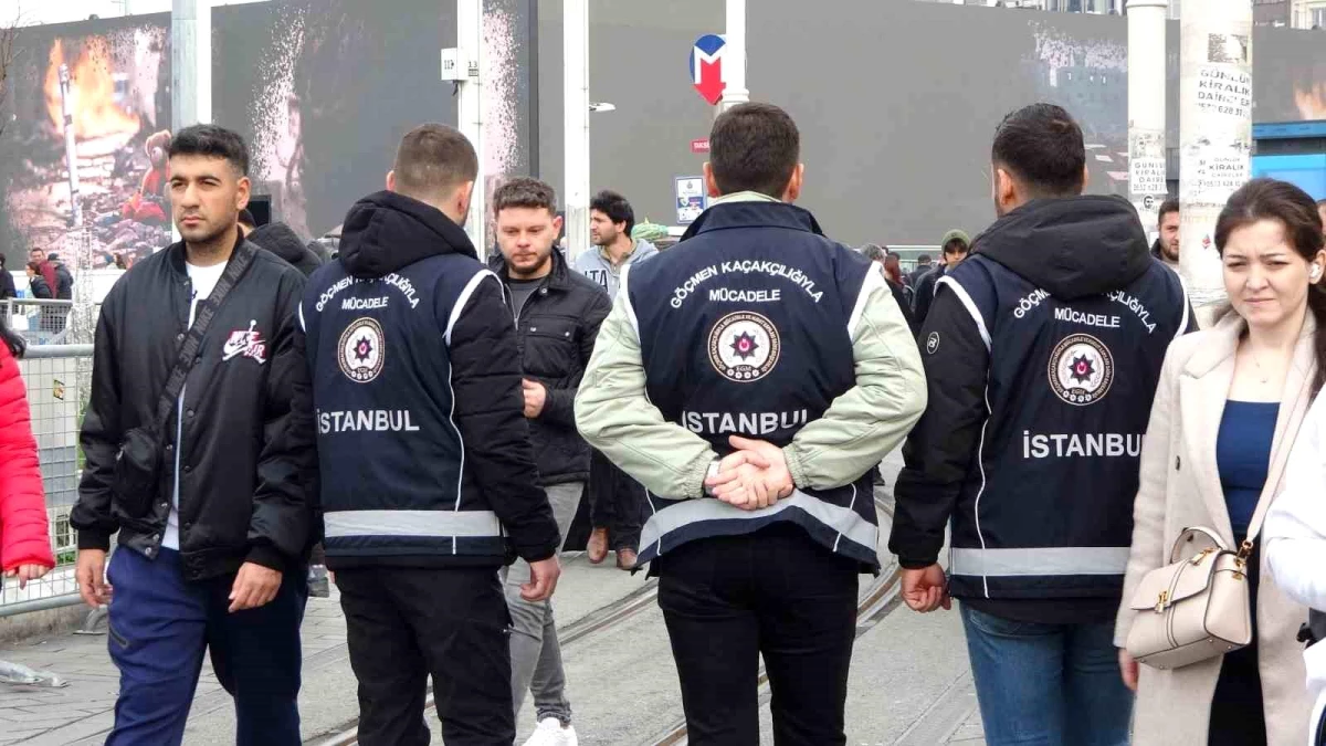 Taksim\'de yabancı uyruklulara yönelik denetim yapıldı