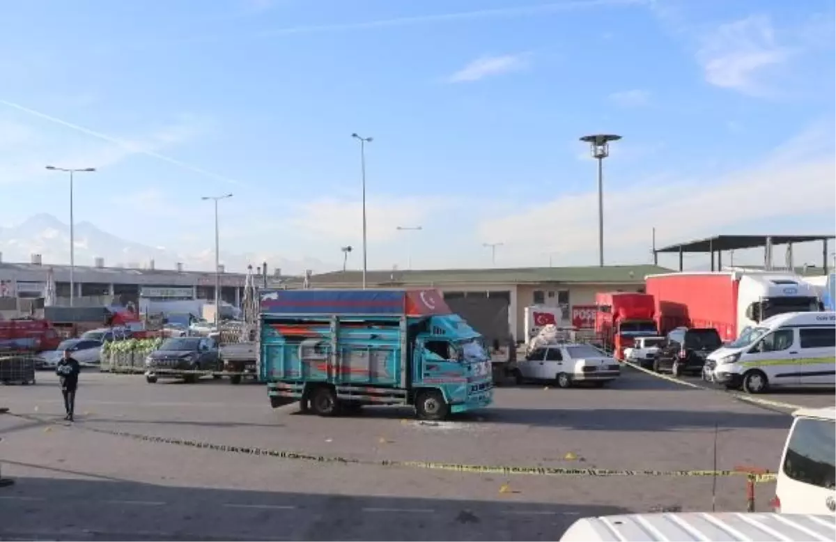 Kayseri'de sebze halinde çıkan kavgada bir asker öldü, 3 şüpheli gözaltına alındı