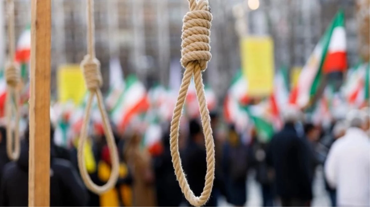 İran\'da 14 silahlı soygun gerçekleştiren 5 kişi idam edildi