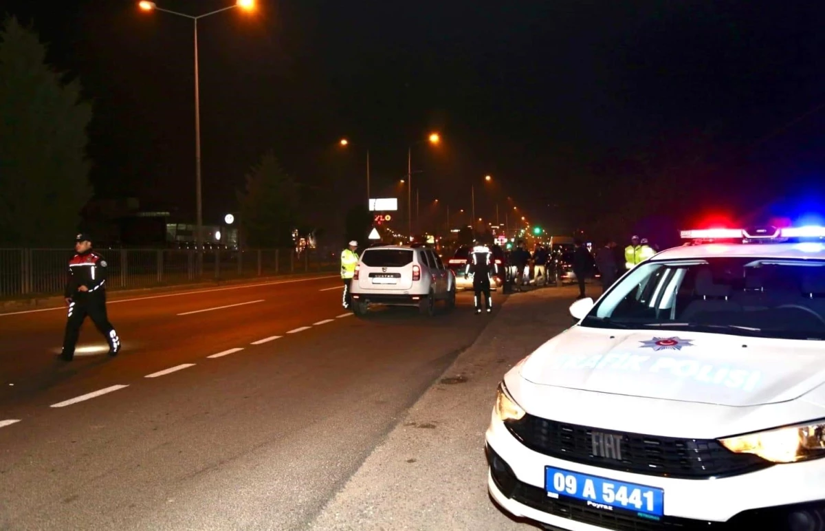 Aydın\'da Yeni Yılda Kural Tanımaz Sürücülere Cezai İşlem Uygulandı