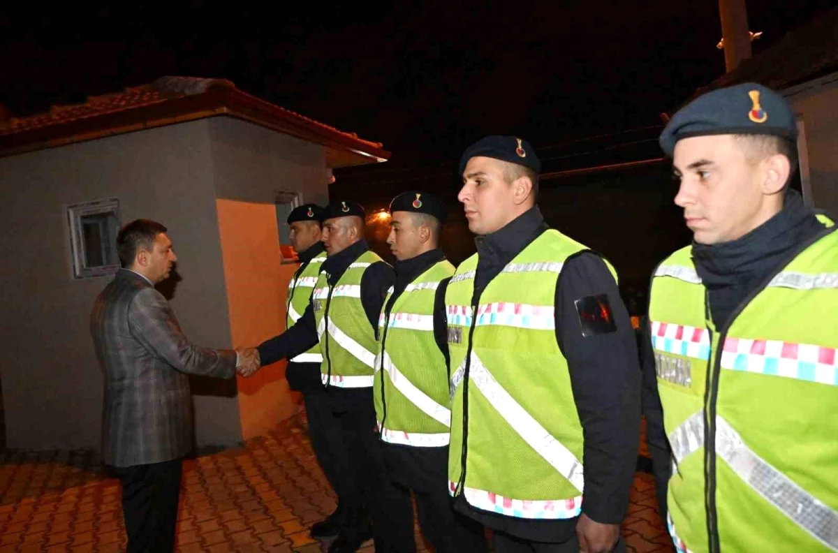 Antalya Valisi Hulusi Şahin, Kolluk Kuvvetlerinin Yeni Yıllarını Tebrik Etti