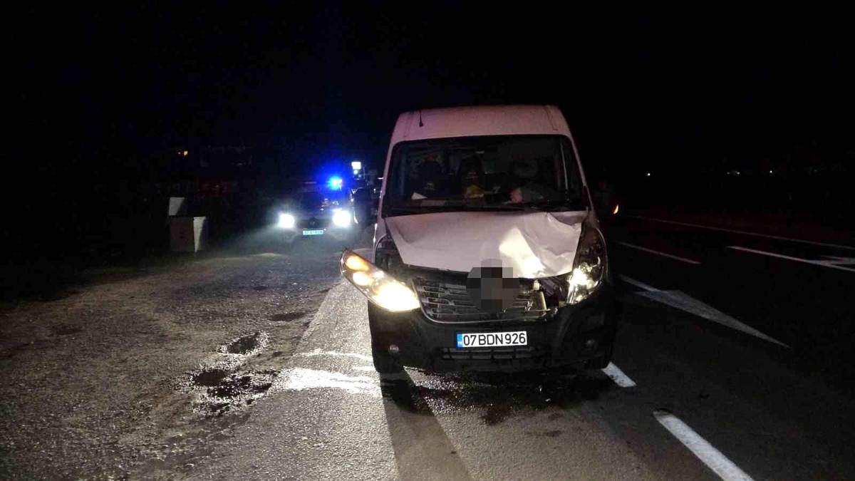 Manavgat\'ta trafik kazasında yaya hayatını kaybetti
