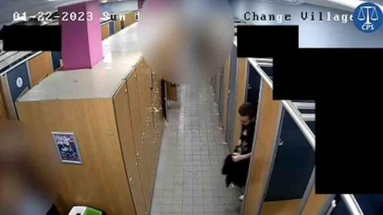 15 yaşındaki kızı soyunurken kayda alan gizli sapık güvenlik kameralarına yakalandı