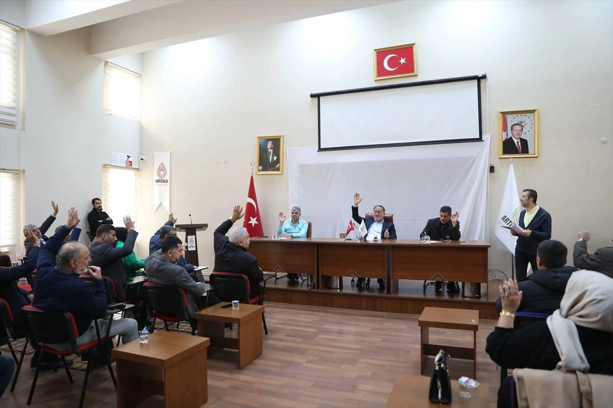 Mardin\'de Artuklu Belediyesi Meclisi 2024\'ün İlk Toplantısını Gerçekleştirdi