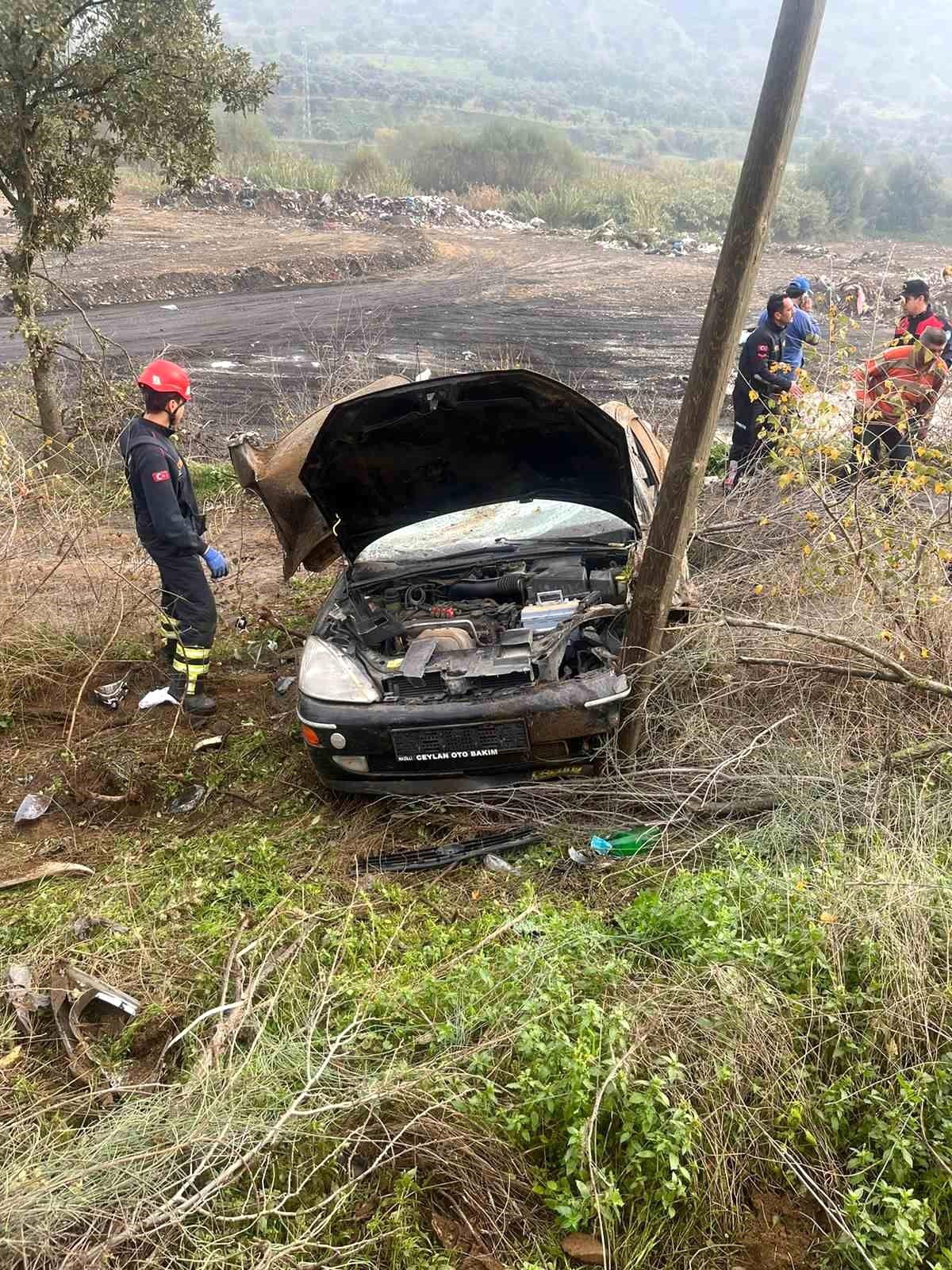 Nazilli\'de ambulansı takip eden şahıs trafik kazası geçirdi