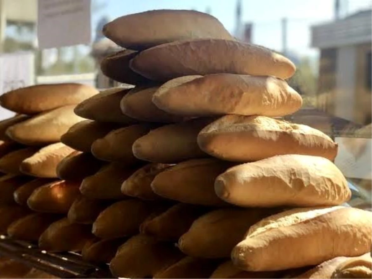 Bandırma\'da Ekmek Fiyatları Yükseldi