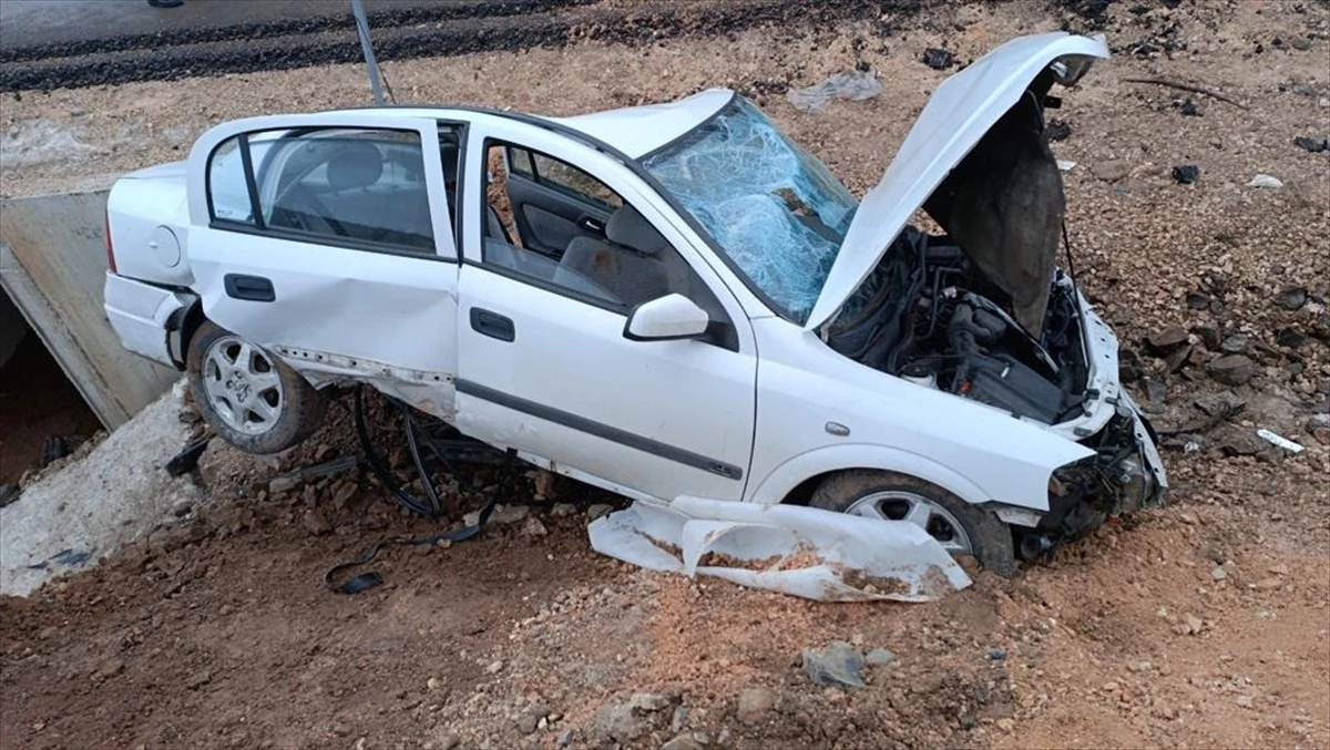 Bolu Gerede\'de Dere Yatağına Devrilen Otomobil Kazası: 1 Ölü, 3 Yaralı