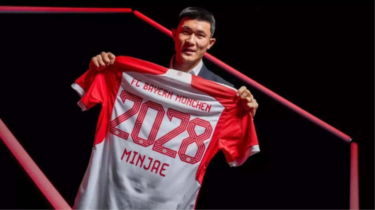 Kim Min-Jae, \'\'Yılın Futbolcusu\'\' seçildi