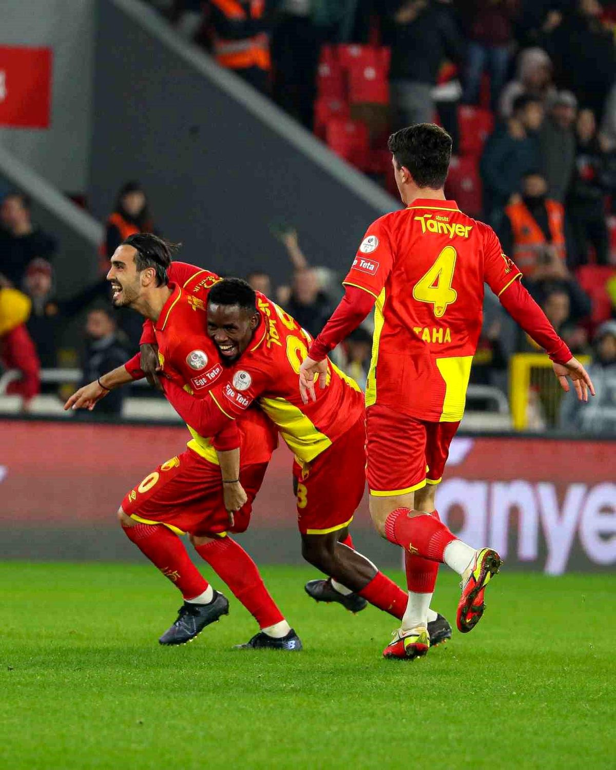 Göztepe, Trendyol 1. Lig\'de ikinci yarıda daha etkili