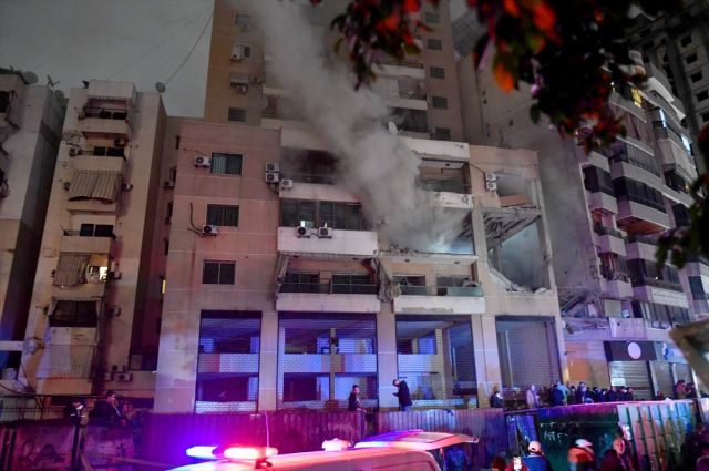 Hamas, İsrail'in Lübnan'daki ofislerine saldırısını kınadı