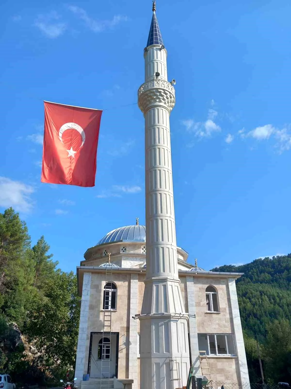 Muğla Köyceğiz\'de Yeni Camii İnşaatı Tamamlanmak Üzere