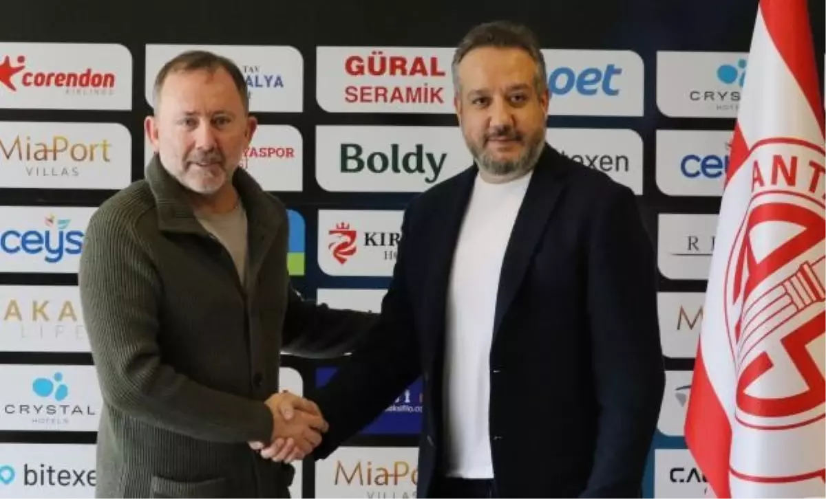 Antalyaspor, Sergen Yalçın ile anlaştı