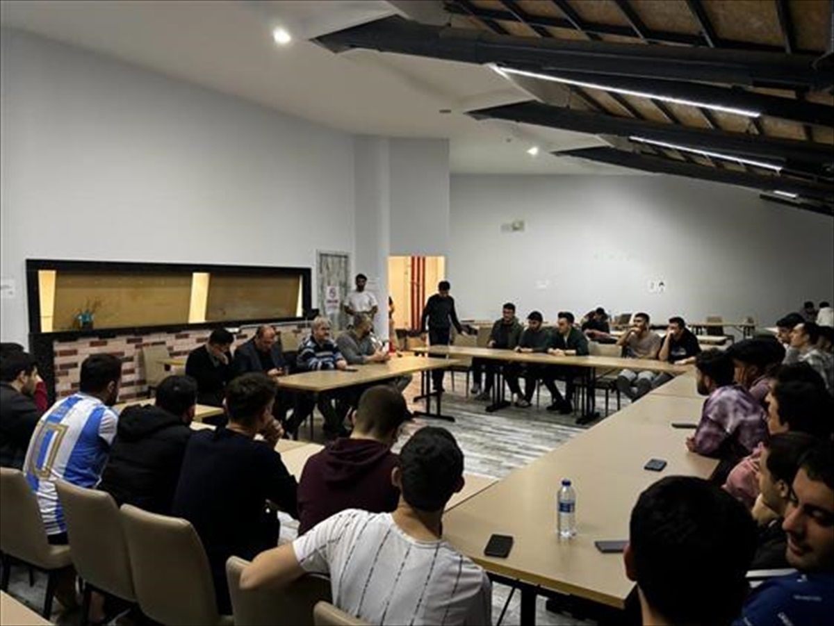 Tekirdağ Müftüsü Mustafa Soykök, üniversite öğrencileriyle buluştu