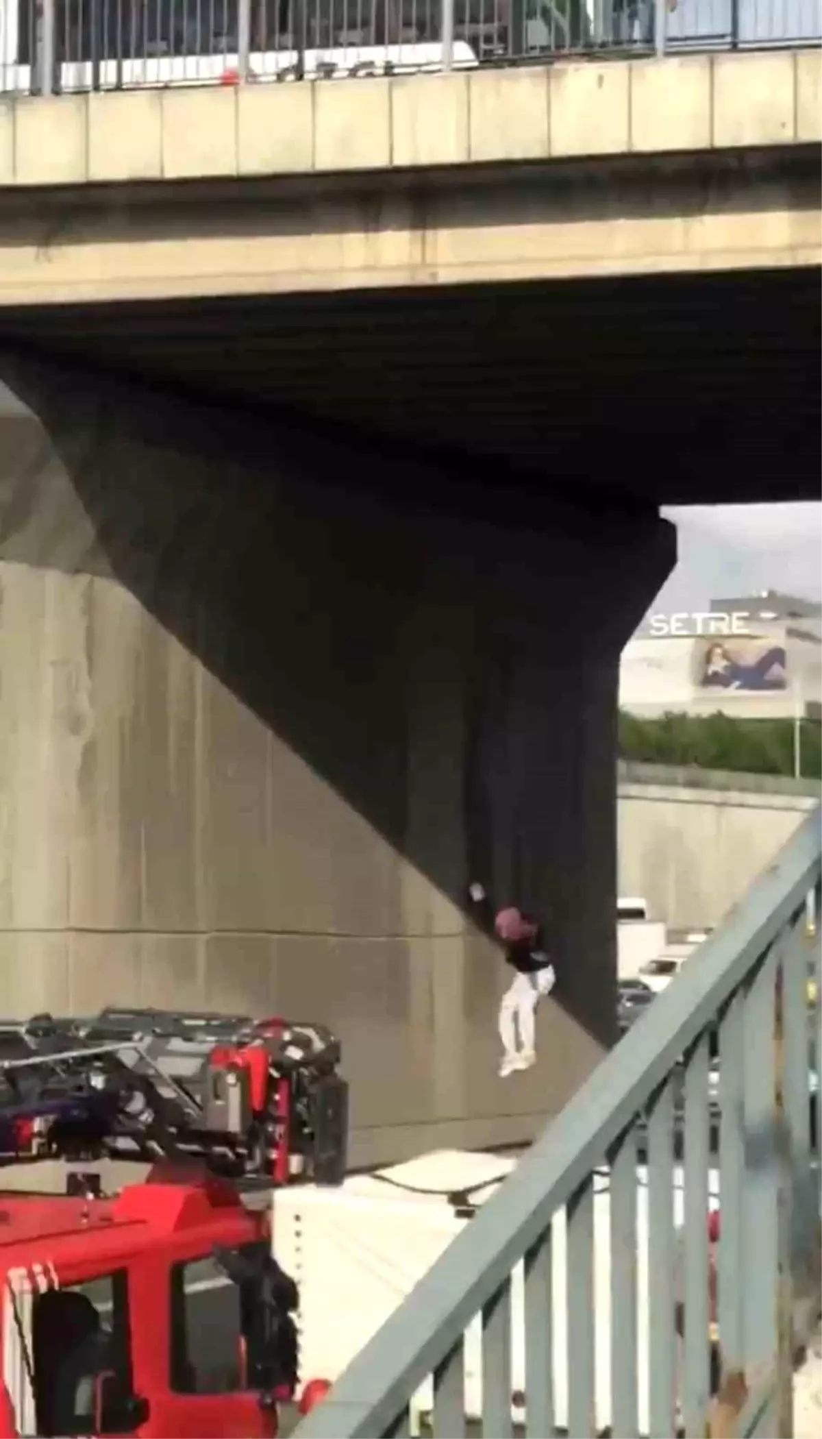 Genç kızın intihar girişiminin altından dram çıktı