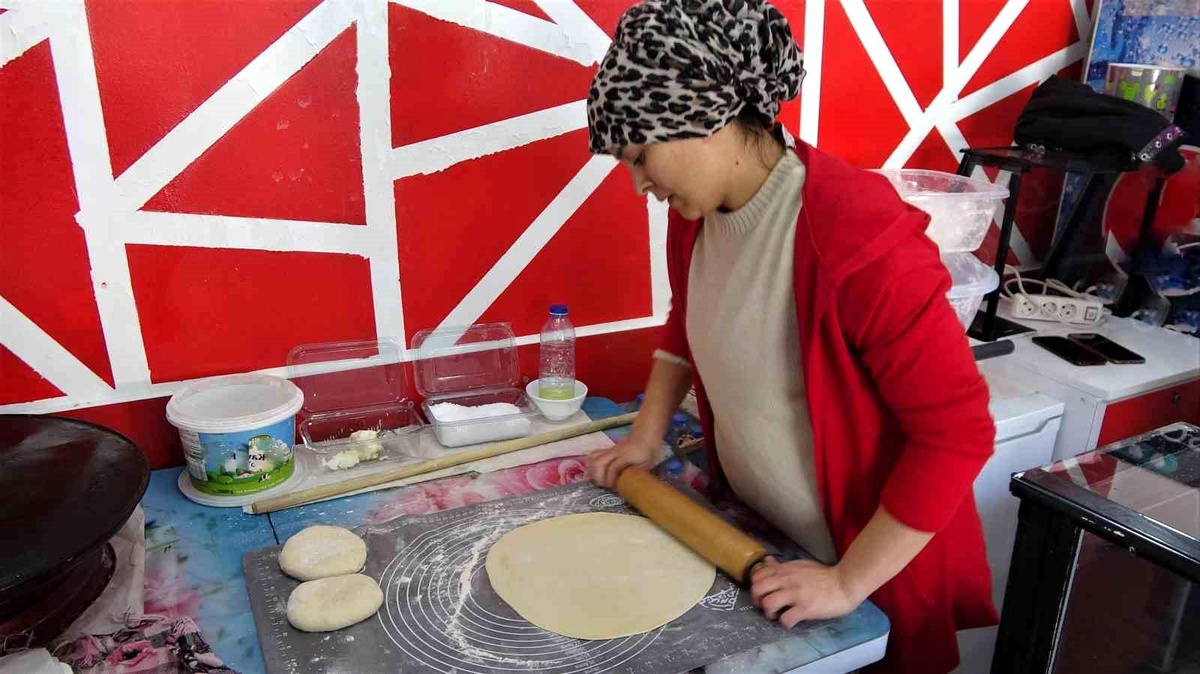 Yozgat\'ta 3 çocuk annesi kadın, arabasını satarak iş yeri açtı