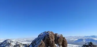 Van'da Dağcılar Filistinlilerin Anısına Erek Dağı'na Tırmandı