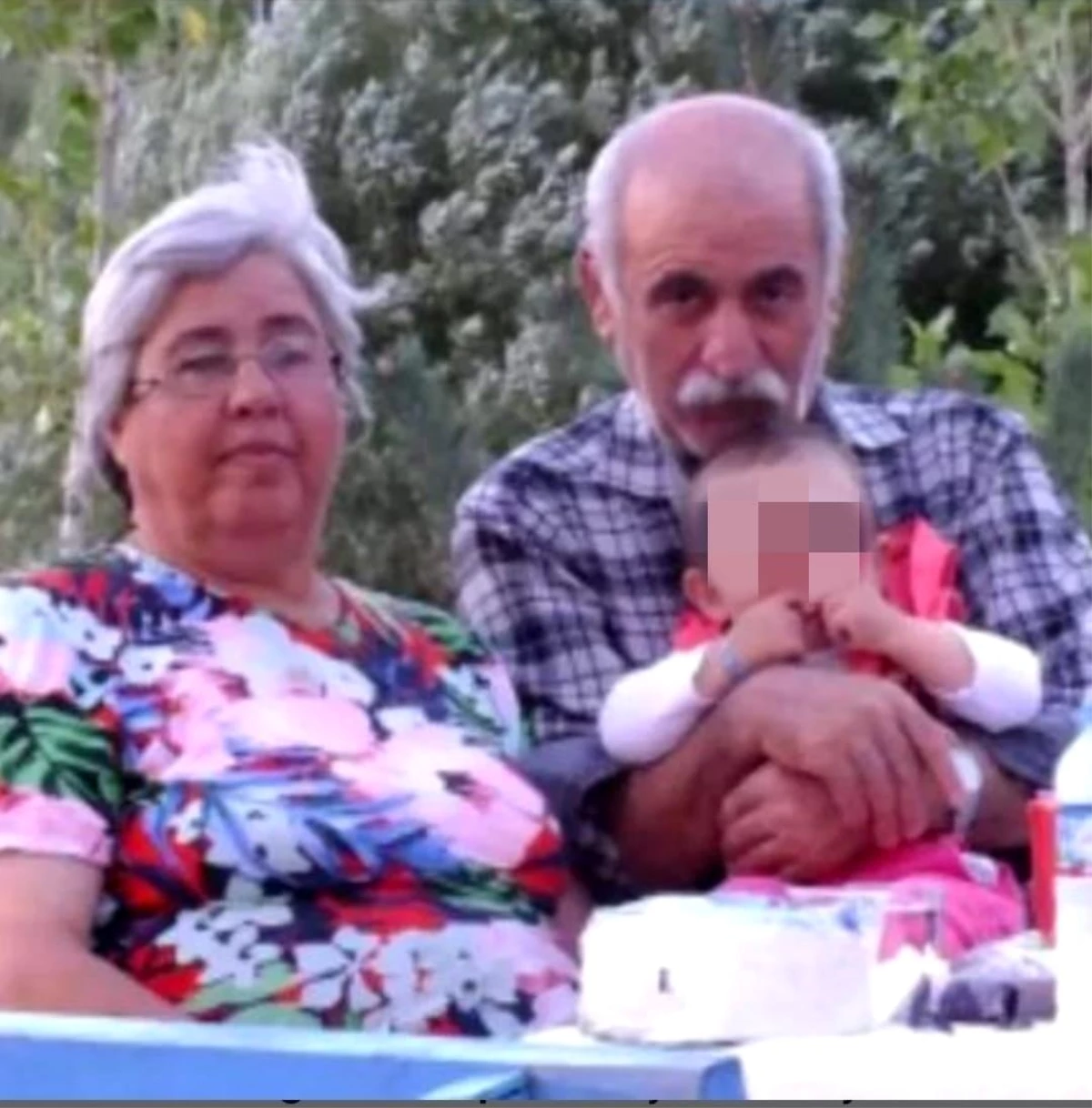 Sivas\'ta Sobadan Sızan Gazdan Hayatını Kaybeden Çift Köylerinde Defnedildi