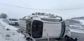 Bingöl'de takla atan cipin sürücüsü yaralandı