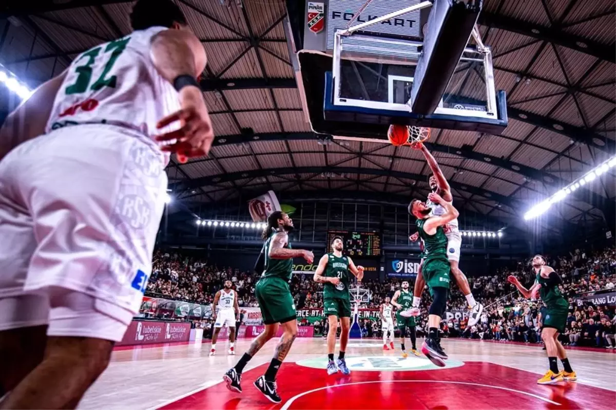 Pınar Karşıyaka, FIBA Şampiyonlar Ligi Play-In Turu\'nda Breogan\'u mağlup etti