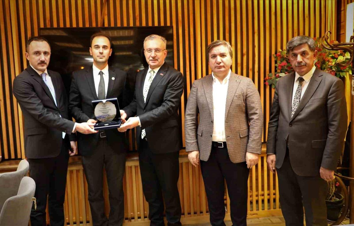 Hatay İl Göç İdaresi Müdürlüğüne atanan Özlok\'a veda