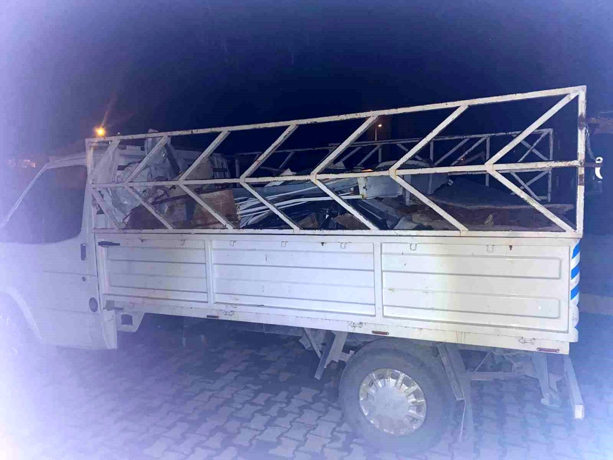 Gaziantep\'te Kullanım Dışı Metal Malzemeleri Çalan Şüpheliler Yakalandı
