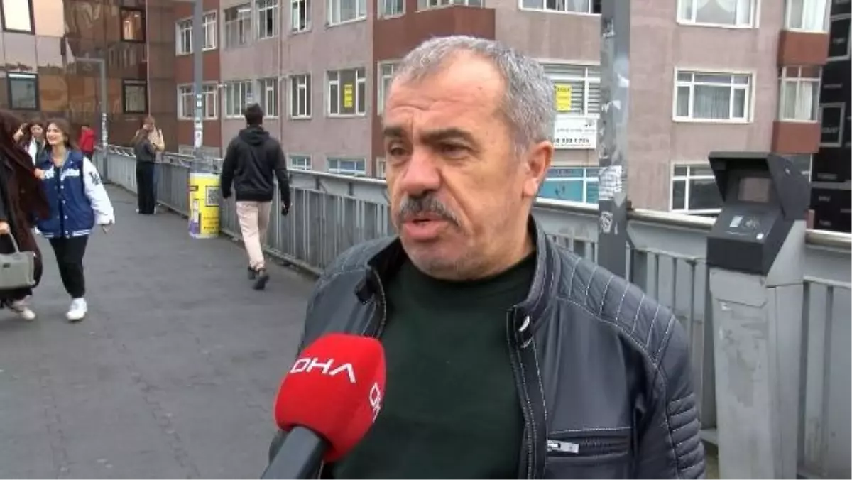 Küçükçekmece Beşyol Metrobüs Durağı'nda Yapılan Üst Geçit Tartışma Konusu