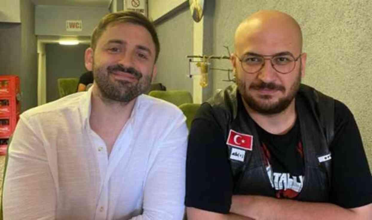 Özdağ ve beraberindekiler adliyeyi sloganlarla terk etti! Tutuklu gazeteciler Süha Çardaklı ve Serkan Kafkas'a tahliye