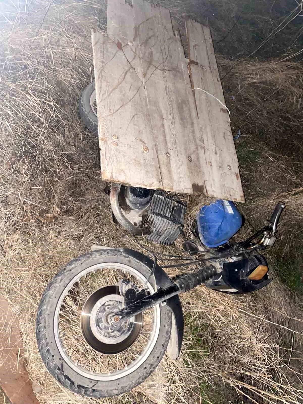 Darende\'de Motosiklet Hırsızı Kamera Kaydıyla Yakalandı