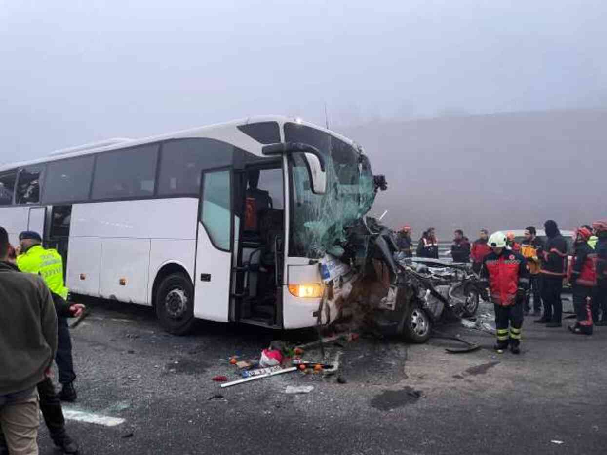Sakarya'da katliam gibi kazaya neden olan sis bulutunun uydu fotoğrafı ortaya çıktı Sakarya'da katliam gibi kazaya neden olan sis bulutunun uydu fotoğrafı ortaya çıktı