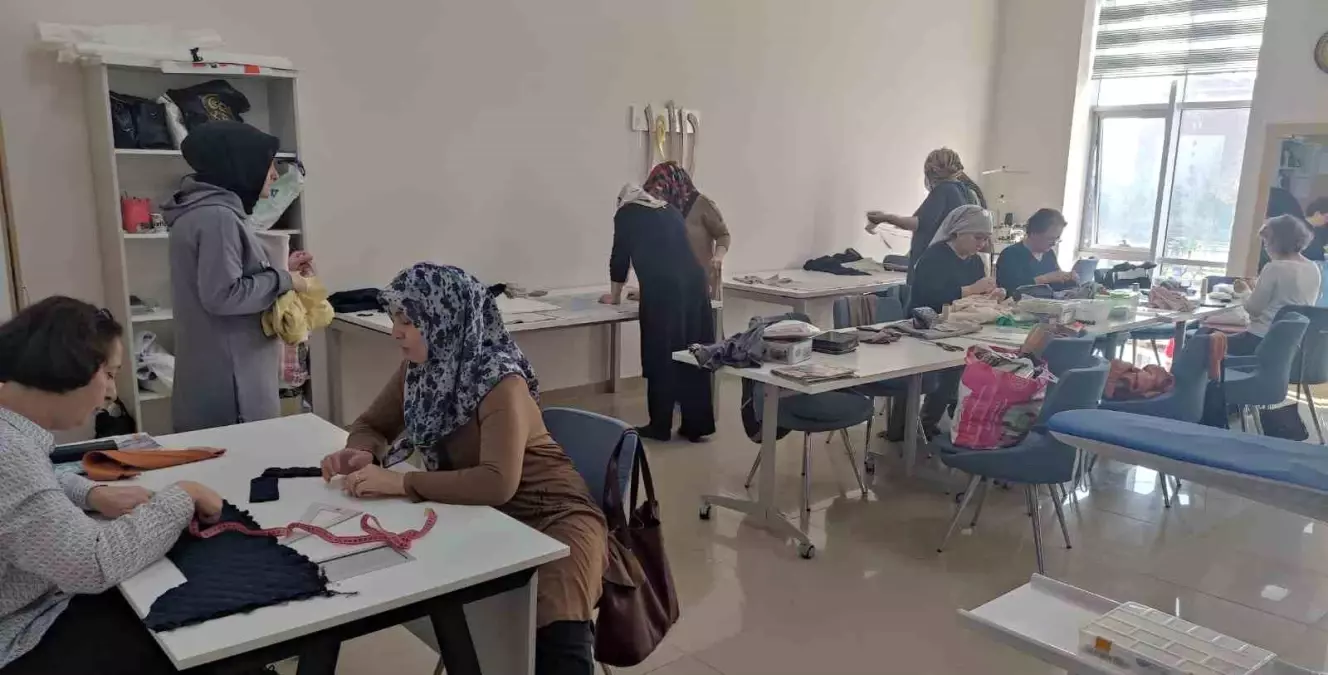 Sincan Belediyesi Kültür Sanat Merkezi\'nde Hobi ve Meslek Edindirme Kursları