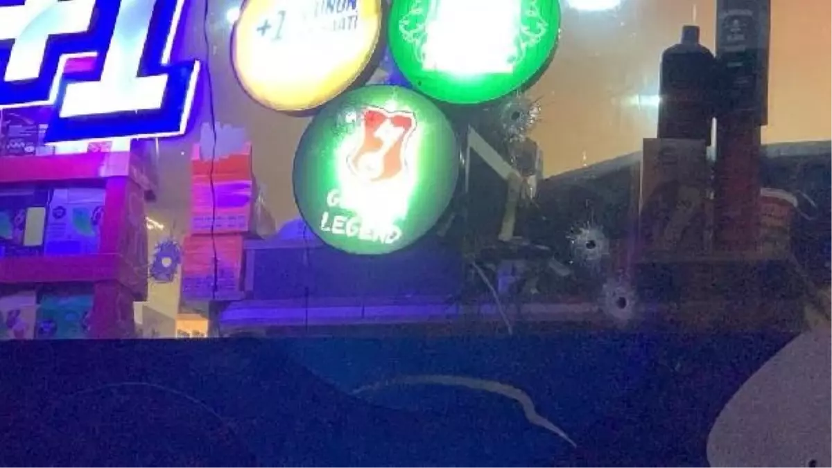 Şişli'de Motosikletli Saldırganlar İş Yerine Kurşun Yağdırdı