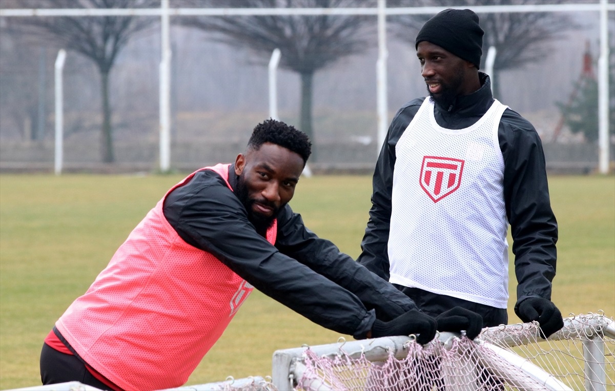 EMS Yapı Sivasspor, Kayserispor maçı için hazırlıklarını sürdürüyor