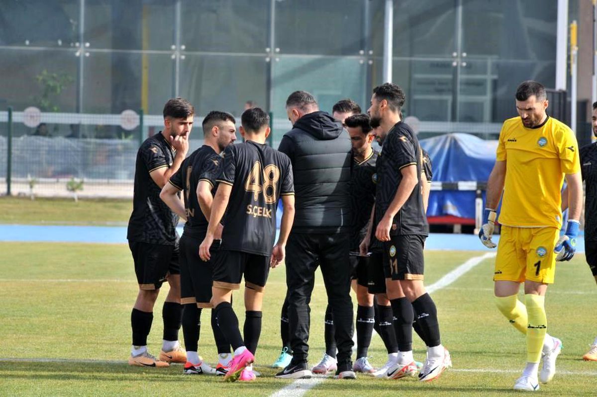 Talasgücü Belediyespor Antalya\'ya kampa gidiyor