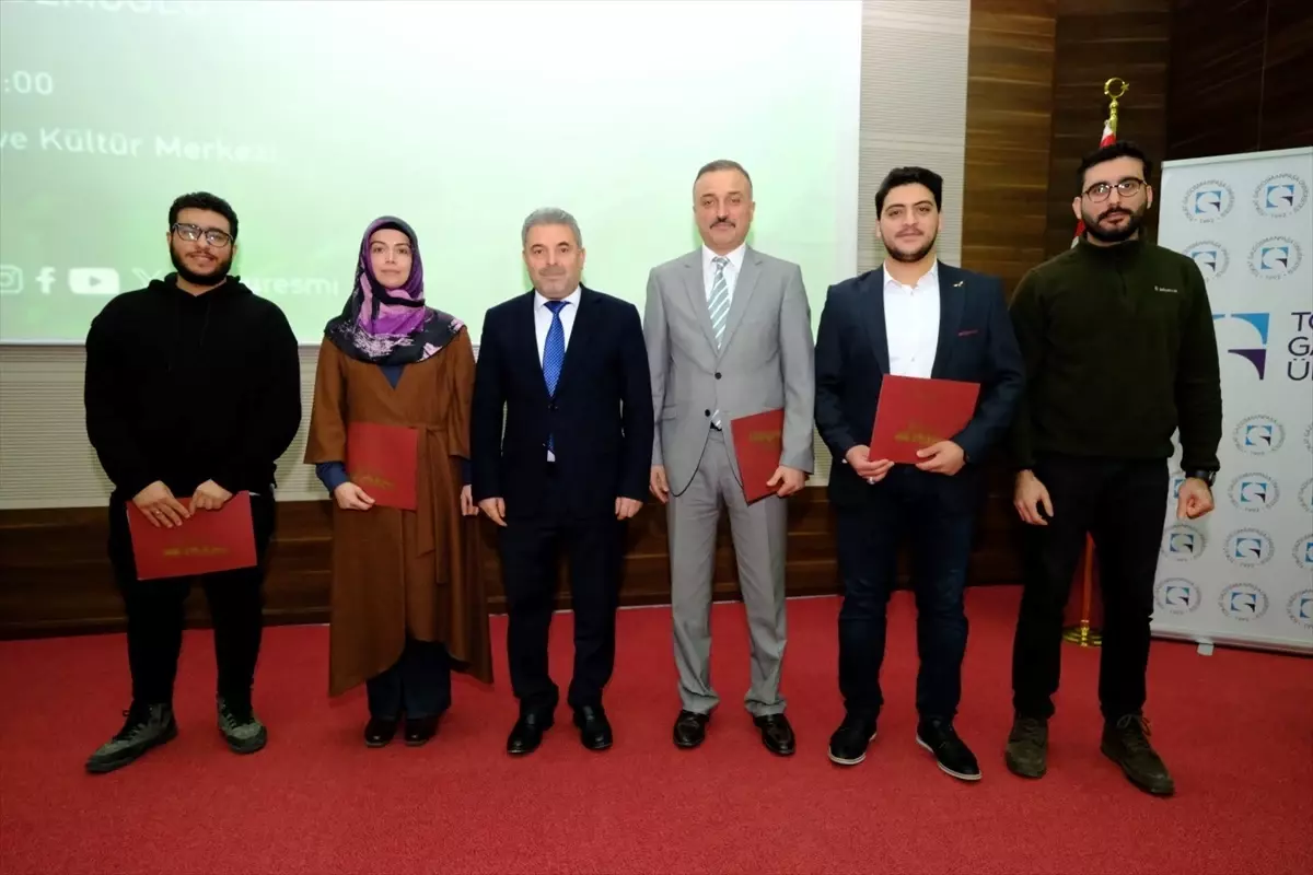 TOGÜ\'de Filistin paneli düzenlendi