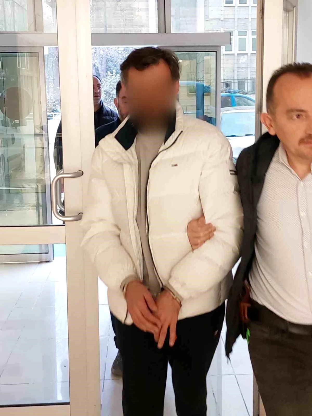 Samsun\'da Bıçaklı Saldırı Şüphelisi Tutuklandı