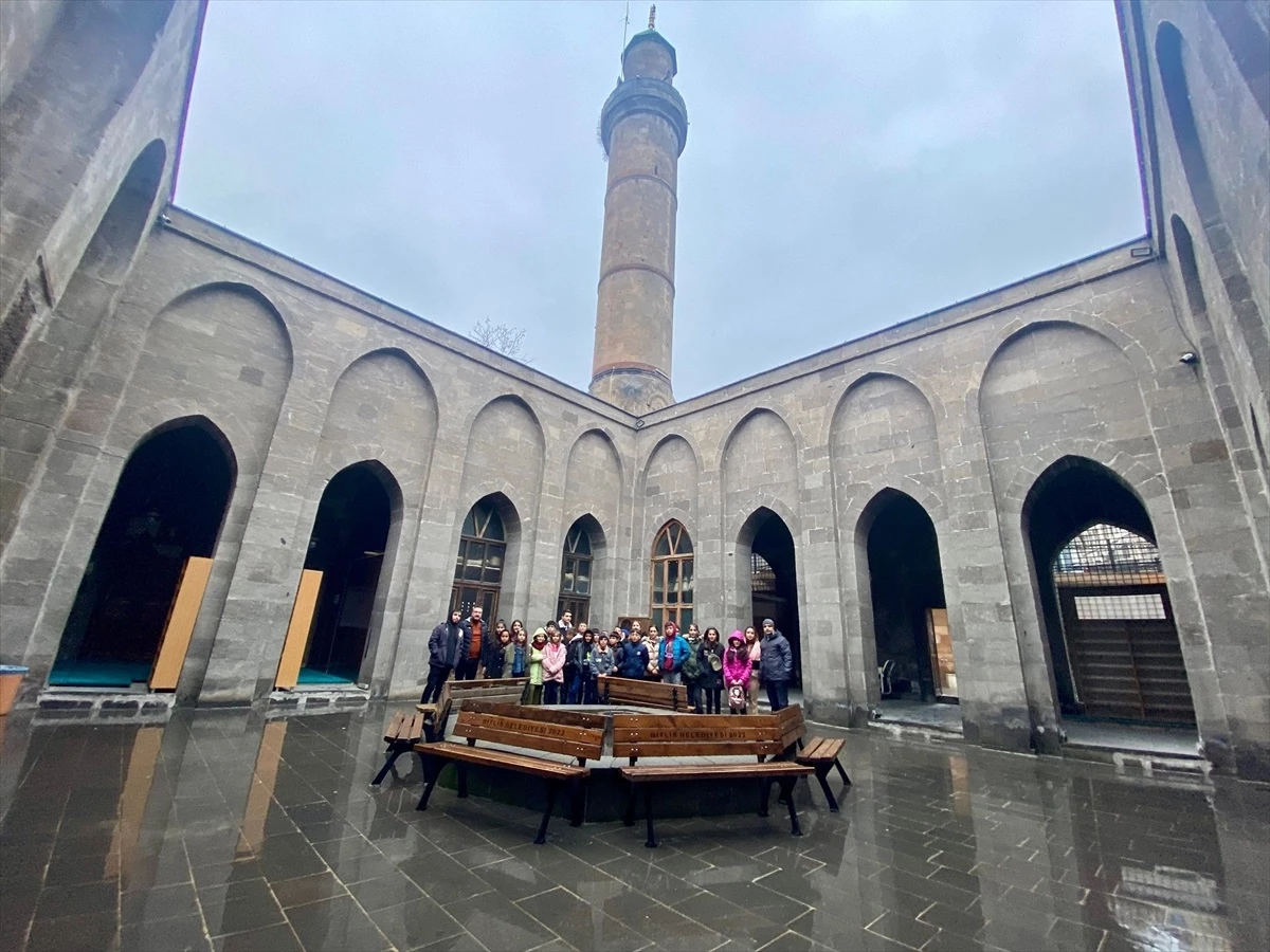 Bitlis Valiliği, öğrencilere ilimizi tanıtmak için proje başlattı