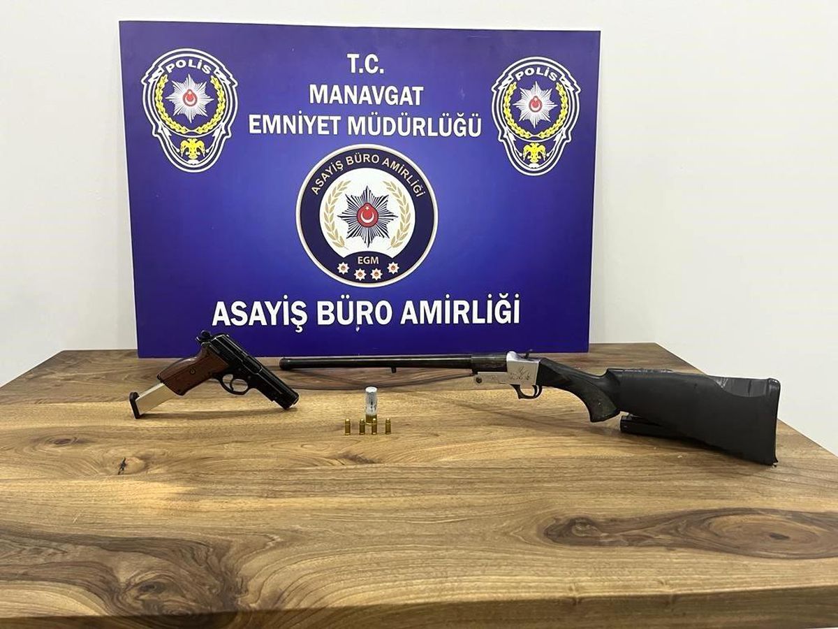 Manavgat\'ta Çalınan Traktörler Kamera Kayıtlarıyla Bulundu