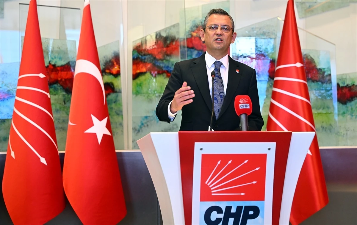 CHP Genel Başkanı Özgür Özel ve Memleket Partisi Genel Başkanı Muharrem İnce Görüştü