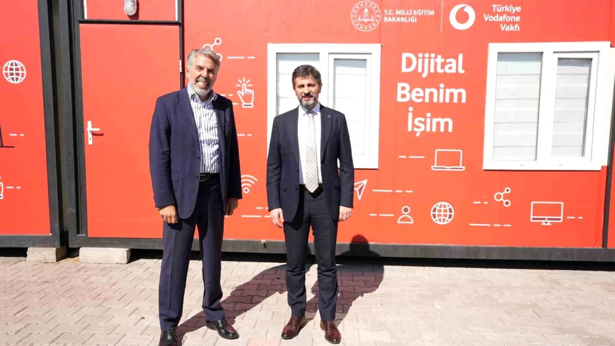 "Dijital Benim İşim" 3 yılda 21 milyon TL\'yi aşkın sosyal değer oluşturdu