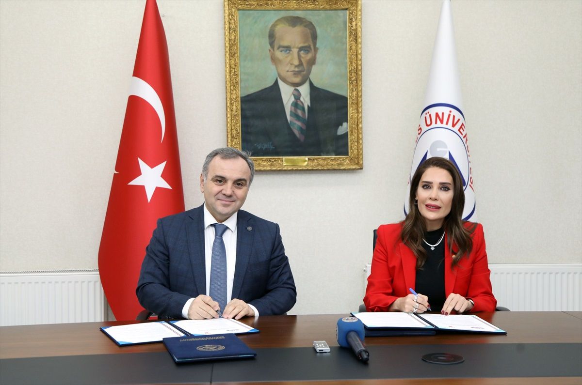 ERÜ ve TOBB Kayseri Kadın Girişimciler Kurulu arasında iş birliği protokolü imzalandı