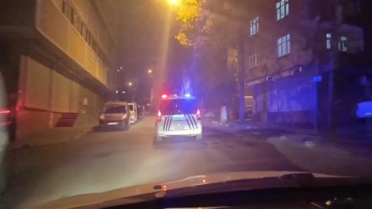 Esenler\'de Polislerle Şüpheli Arasında Kovalamaca