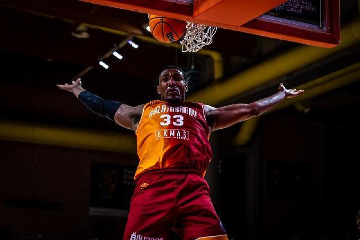 Galatasaray Ekmas, Derthona Basket\'i deplasmanda mağlup etti