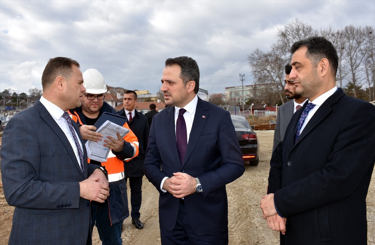 Gençlik ve Spor Bakan Yardımcısı Kırıkkale\'de Ziyaretlerde Bulundu