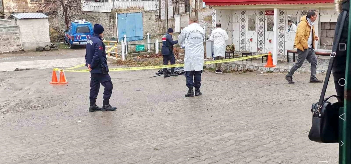 Kayseri\'nin Tomarza ilçesinde 71 yaşındaki şahıs sokakta ölü bulundu